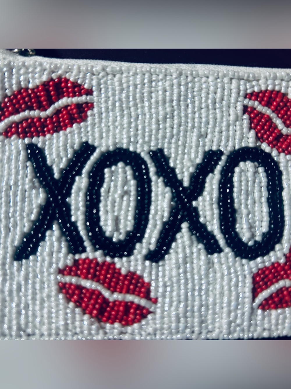 Beaded Coin Purse XOXO Red Lips New!